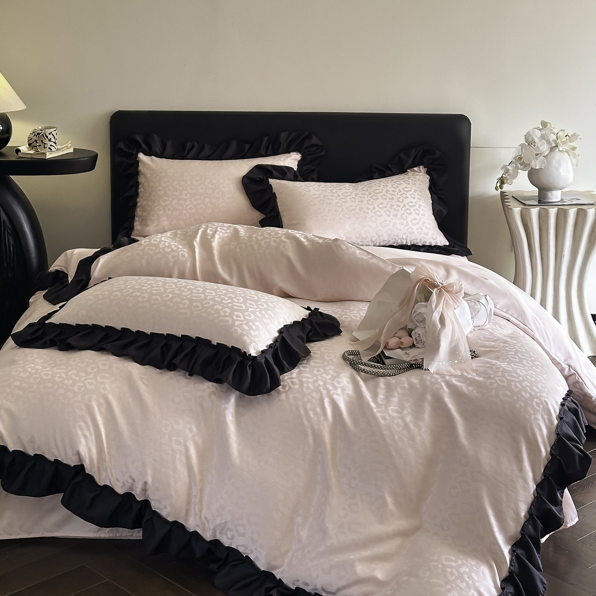 91家纺网 家纺一手货源 找家纺 ab家纺 2026新款真丝提花四件套 樱花粉