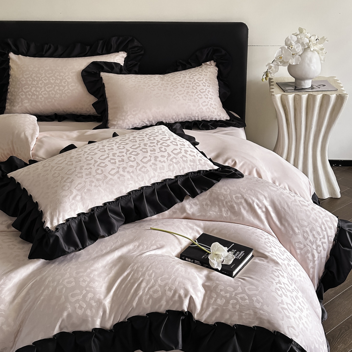 91家纺网 家纺一手货源 找家纺 ab家纺 2026新款真丝提花四件套 樱花粉