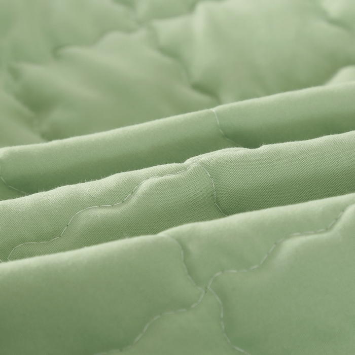 91家纺网 家纺一手货源 找家纺 被多多被业 2026新款纯色绗绣夏被夏凉被空调被 绿小格