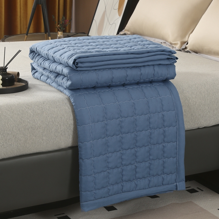 被多多被业 2026新款纯色绗绣夏被夏凉被空调被 深蓝小格