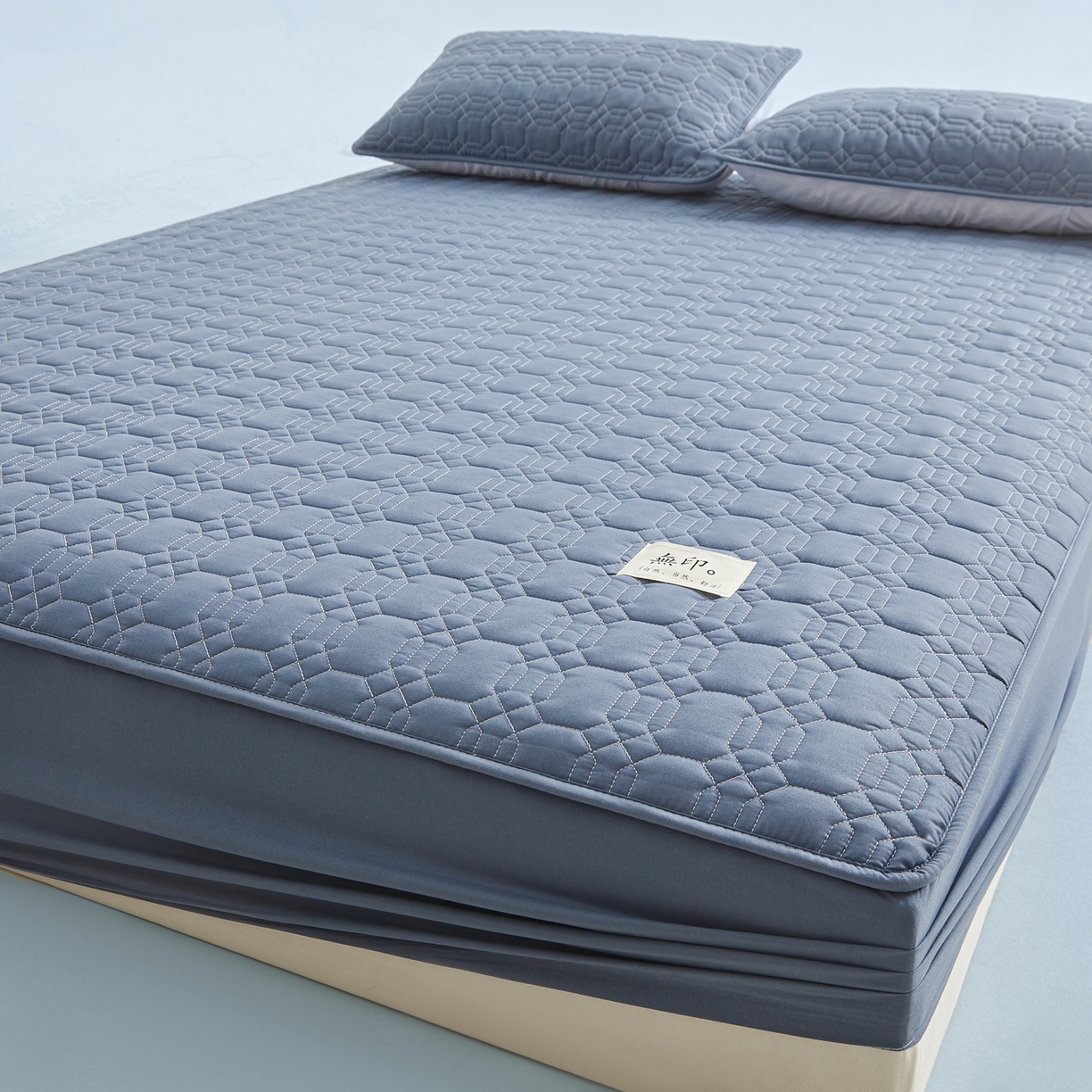 91家纺网 家纺一手货源 找家纺 女子家纺 2026新款大豆纤维深睡床笠 静海蓝