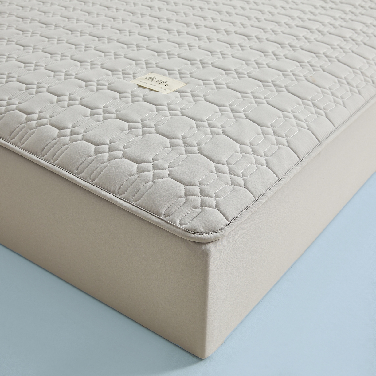 91家纺网 家纺一手货源 找家纺 女子家纺 2026新款大豆纤维深睡床笠 星河灰