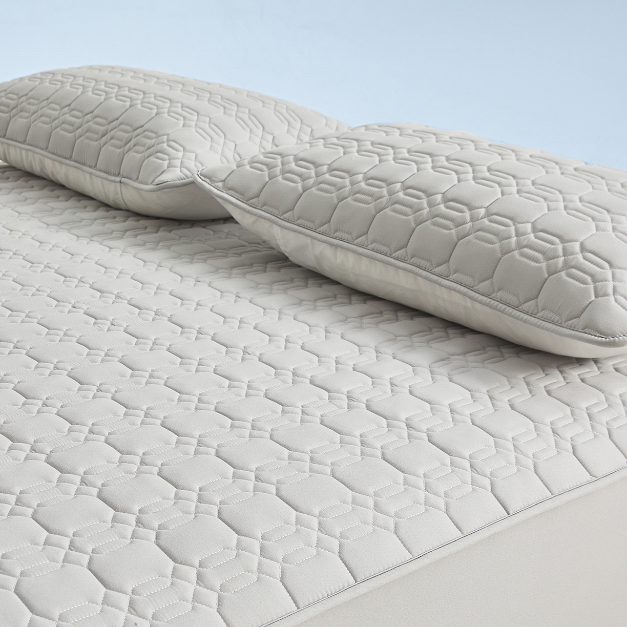 91家纺网 家纺一手货源 找家纺 女子家纺 2026新款大豆纤维深睡床笠 星河灰