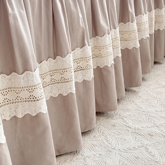 91家纺网 家纺一手货源 找家纺 （总）美达家纺 2026新款纯色13372全棉床裙法式镂空庄园风