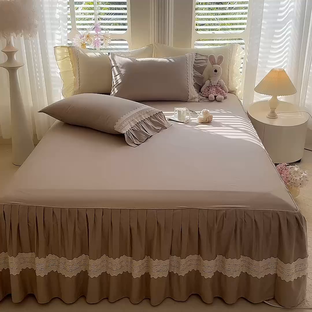 91家纺网 家纺一手货源 找家纺 （总）美达家纺 2026新款纯色13372全棉床裙法式镂空庄园风