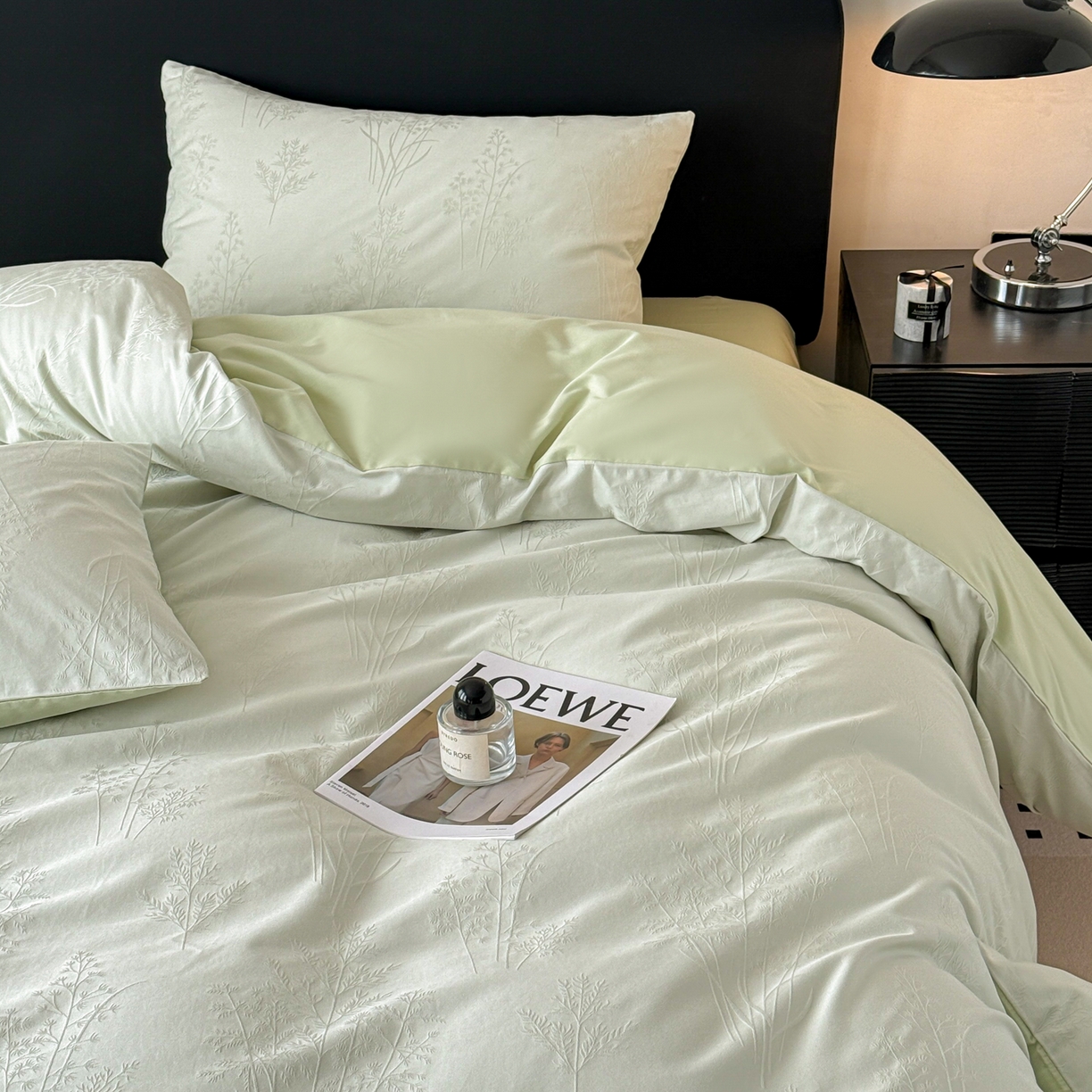 91家纺网 家纺一手货源 找家纺 雅萱家纺 2026新款60支提花全棉四件套 春草绿