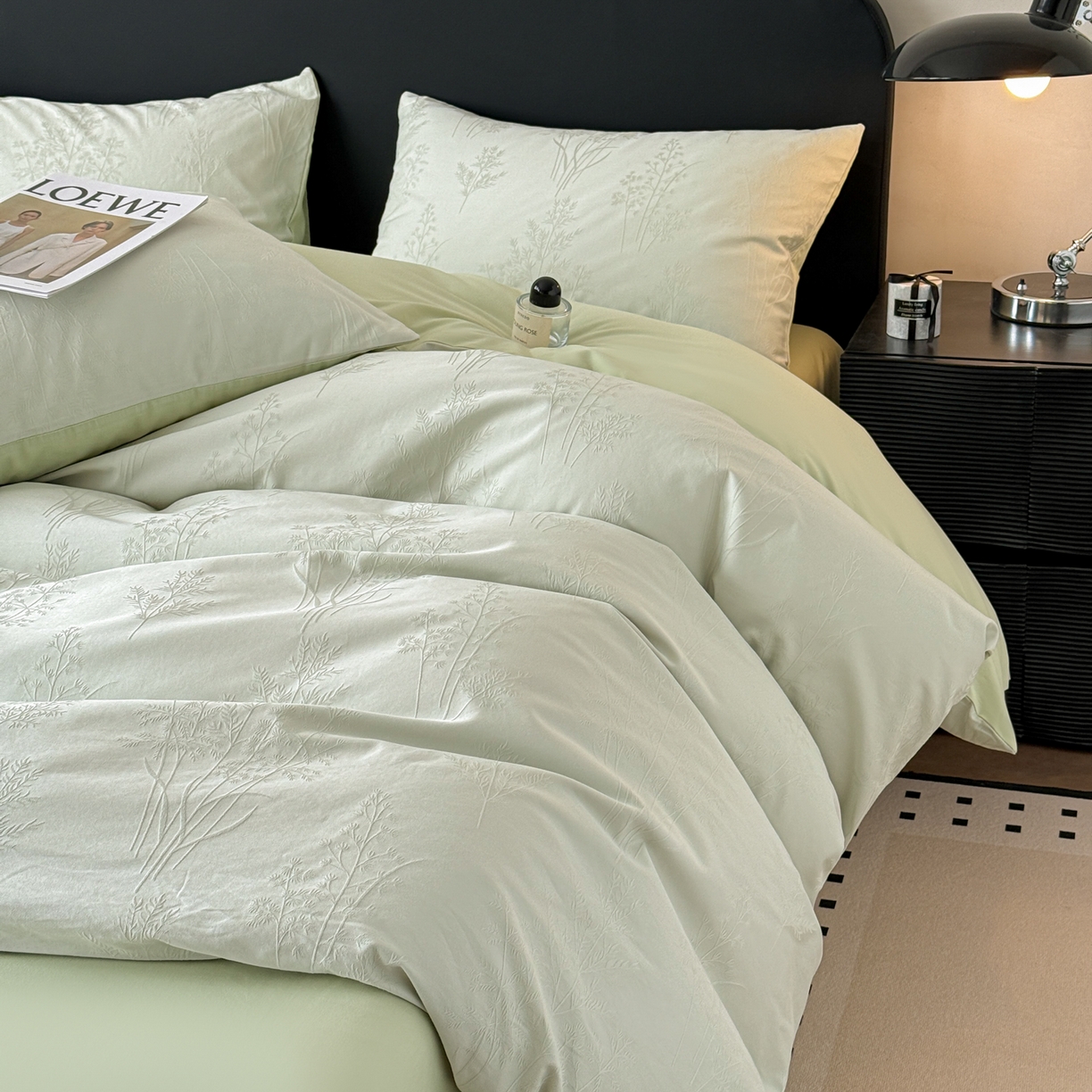 91家纺网 家纺一手货源 找家纺 雅萱家纺 2026新款60支提花全棉四件套 春草绿