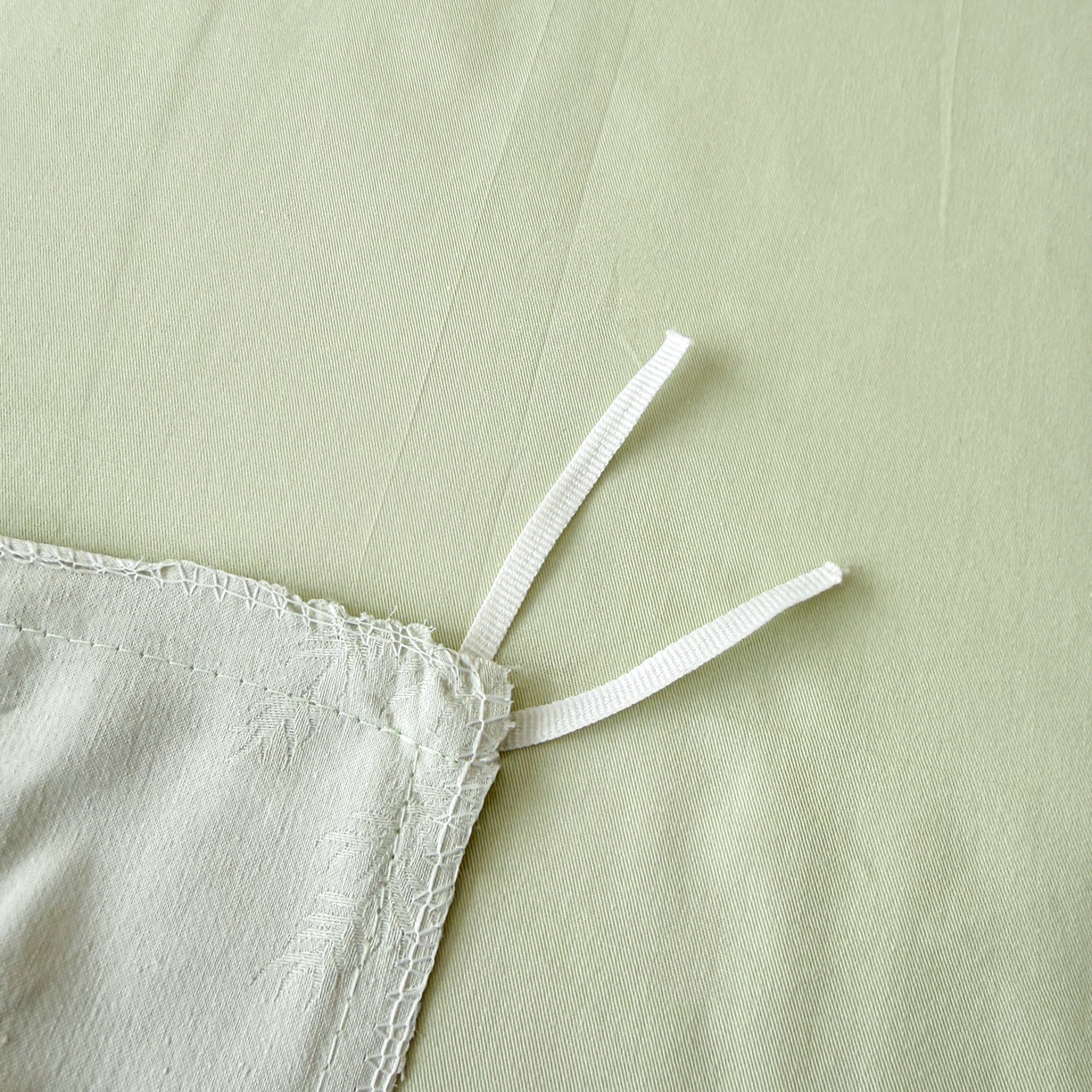 91家纺网 家纺一手货源 找家纺 雅萱家纺 2026新款60支提花全棉四件套 春草绿