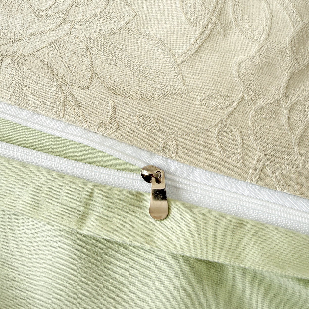 91家纺网 家纺一手货源 找家纺 雅萱家纺 2026新款60支提花全棉四件套 繁花绿