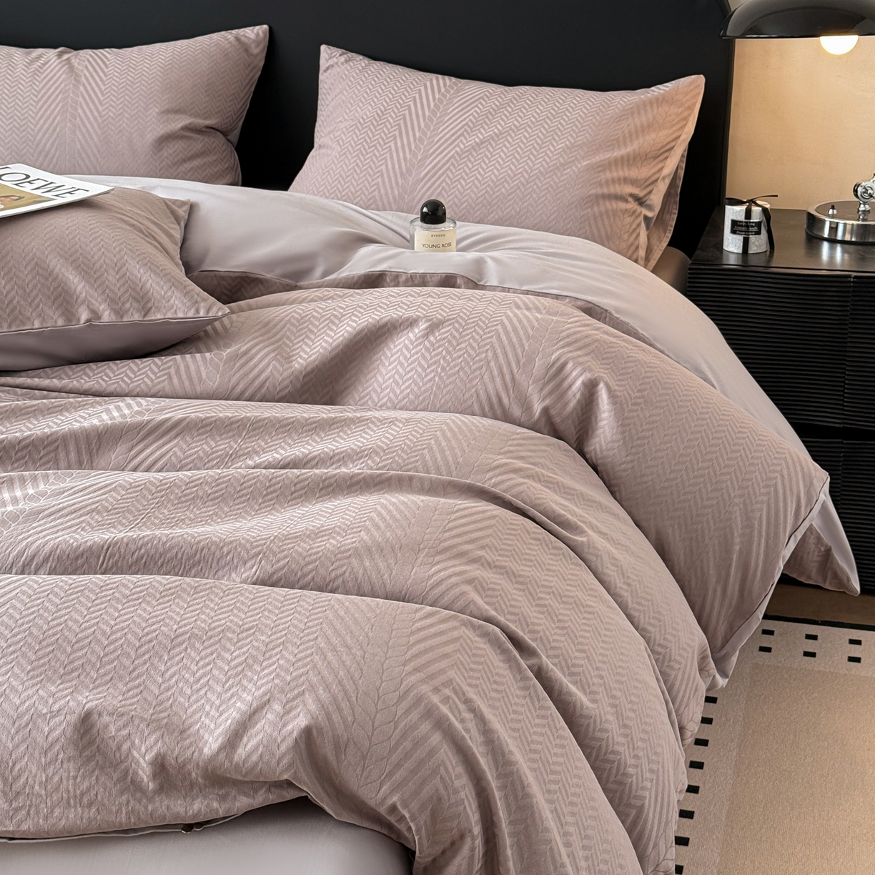 91家纺网 家纺一手货源 找家纺 雅萱家纺 2026新款60支提花全棉四件套 肌理灰