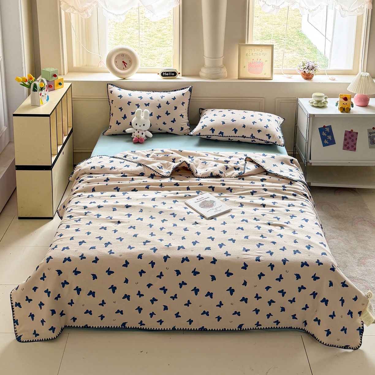 91家纺网 家纺一手货源 找家纺 星巴k家纺 2025新款春夏云感双层纱A类母婴级三角针夏被贝壳边夏凉被贝壳绣【可提供买家秀】贝壳绣-蝴蝶剪影