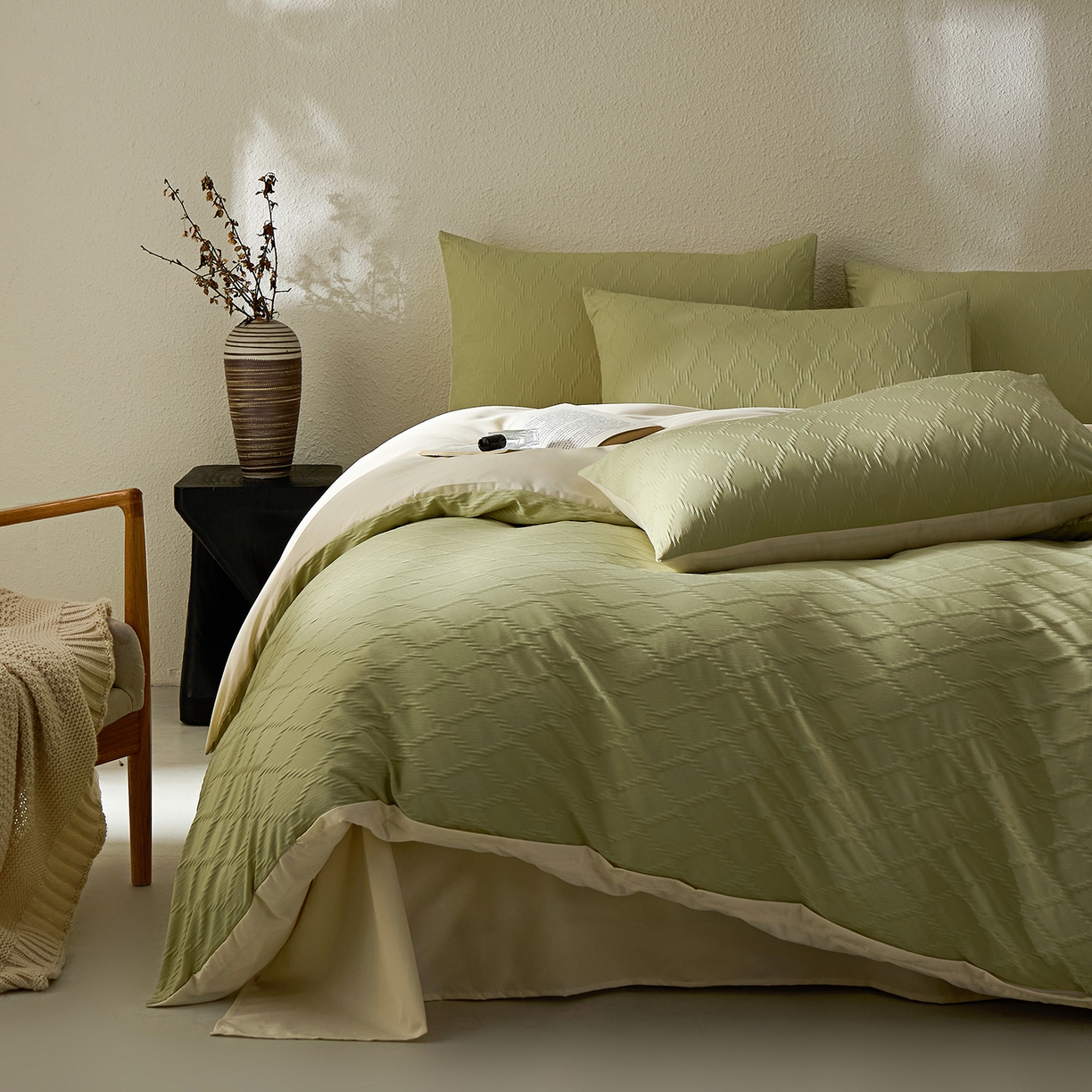 91家纺网 家纺一手货源 找家纺 悦织湾家纺 2026新款超柔菱形格提花四件套轻奢纯色时尚学生宿舍床单床笠款三四件套单被套 菱形格-果绿+芝士