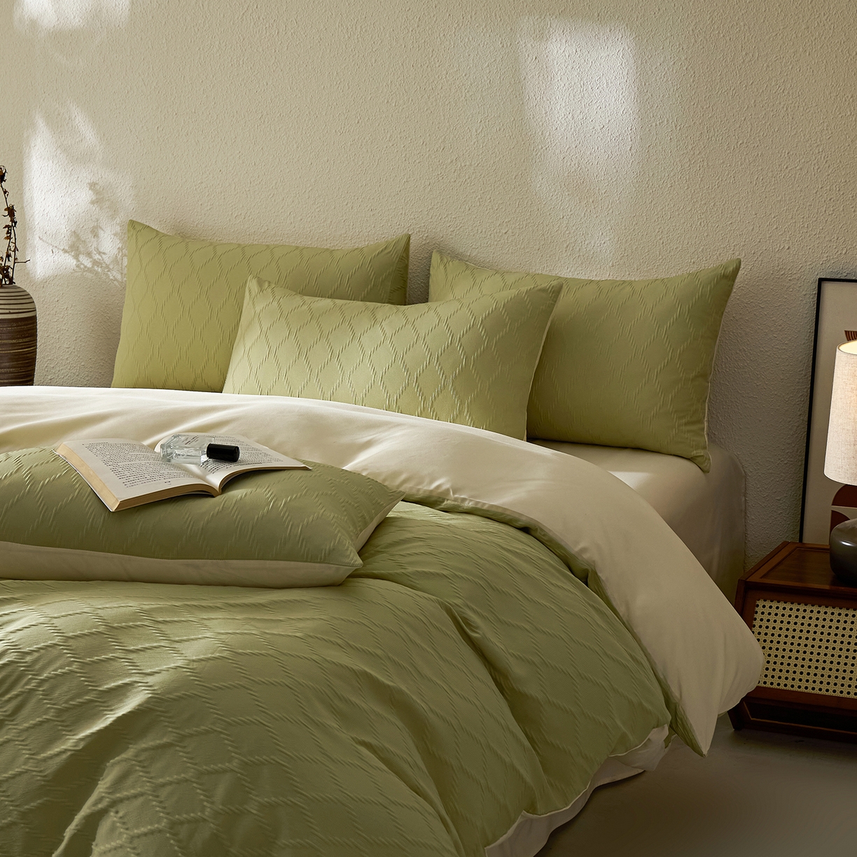 91家纺网 家纺一手货源 找家纺 悦织湾家纺 2026新款超柔菱形格提花四件套轻奢纯色时尚学生宿舍床单床笠款三四件套单被套 菱形格-果绿+芝士