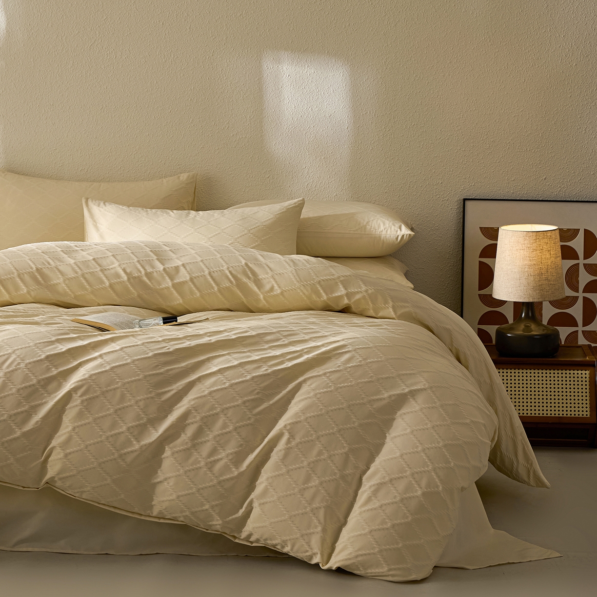 91家纺网 家纺一手货源 找家纺 悦织湾家纺 2026新款超柔菱形格提花四件套轻奢纯色时尚学生宿舍床单床笠款三四件套单被套 菱形格-奶黄