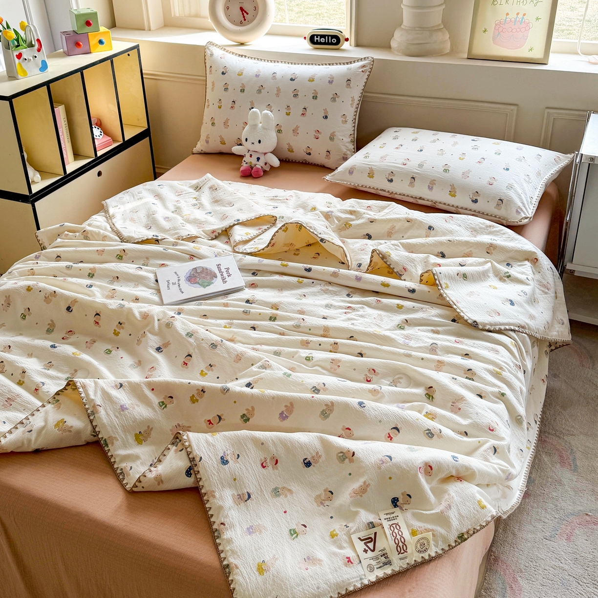 91家纺网 家纺一手货源 找家纺 星巴k家纺 2025新款春夏云感双层纱A类母婴级三角针夏被贝壳边夏凉被贝壳绣【可提供买家秀】贝壳绣-兔子集合