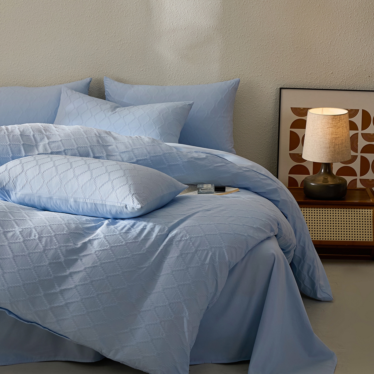 91家纺网 家纺一手货源 找家纺 悦织湾家纺 2026新款超柔菱形格提花四件套轻奢纯色时尚学生宿舍床单床笠款三四件套单被套 菱形格-天空蓝