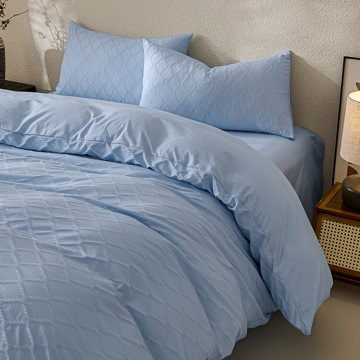 91家纺网 家纺一手货源 找家纺 悦织湾家纺 2026新款超柔菱形格提花四件套轻奢纯色时尚学生宿舍床单床笠款三四件套单被套 菱形格-天空蓝