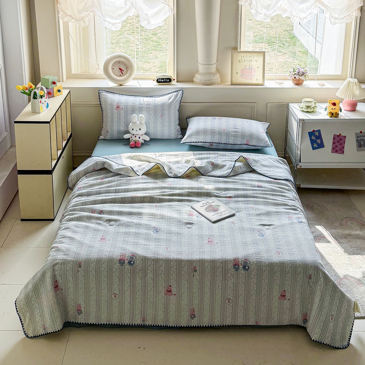 91家纺网 家纺一手货源 找家纺 星巴k家纺 2025新款春夏云感双层纱A类母婴级三角针夏被贝壳边夏凉被贝壳绣【可提供买家秀】贝壳绣-像素小猫