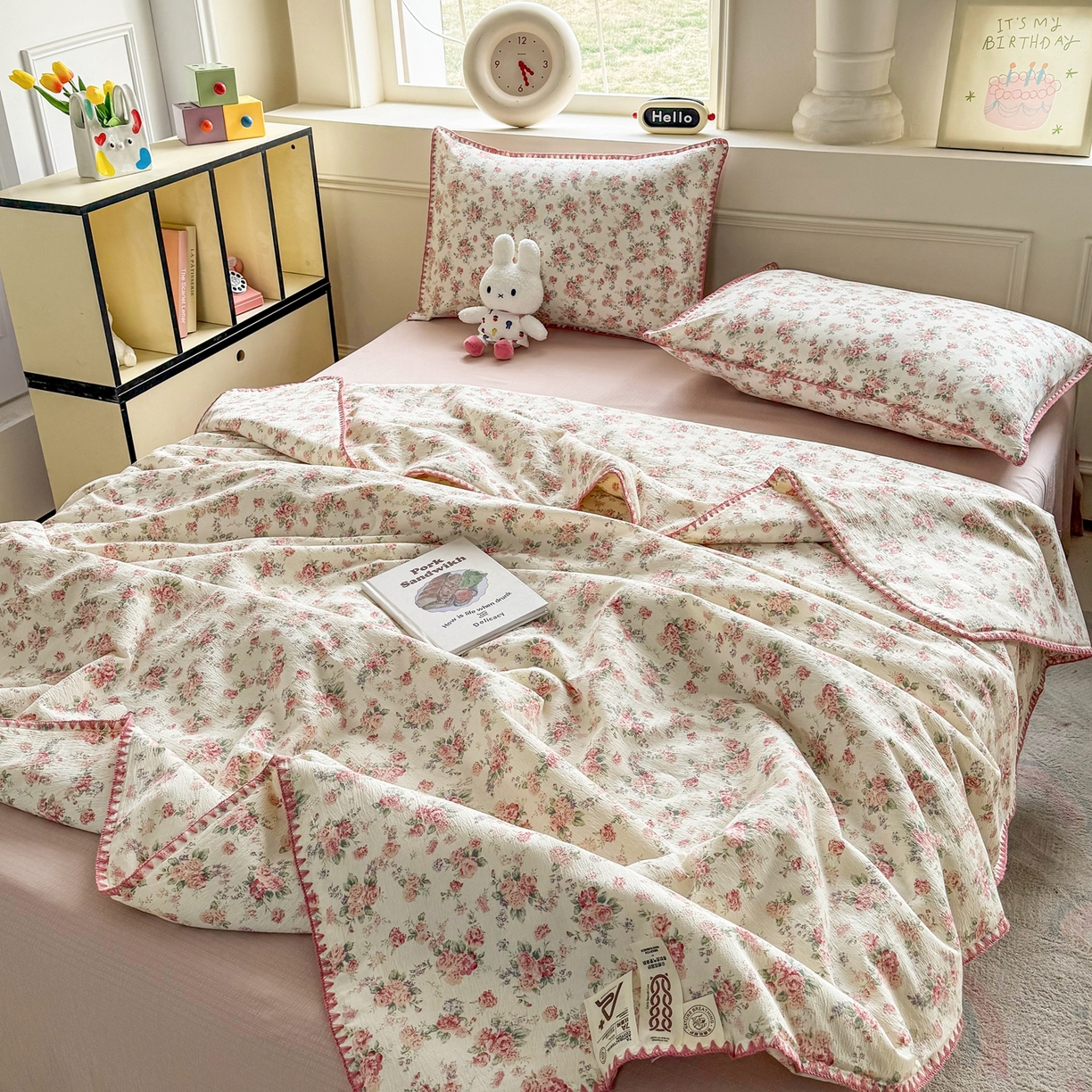 91家纺网 家纺一手货源 找家纺 星巴k家纺 2025新款春夏云感双层纱A类母婴级三角针夏被贝壳边夏凉被贝壳绣【可提供买家秀】贝壳绣-星眠云野