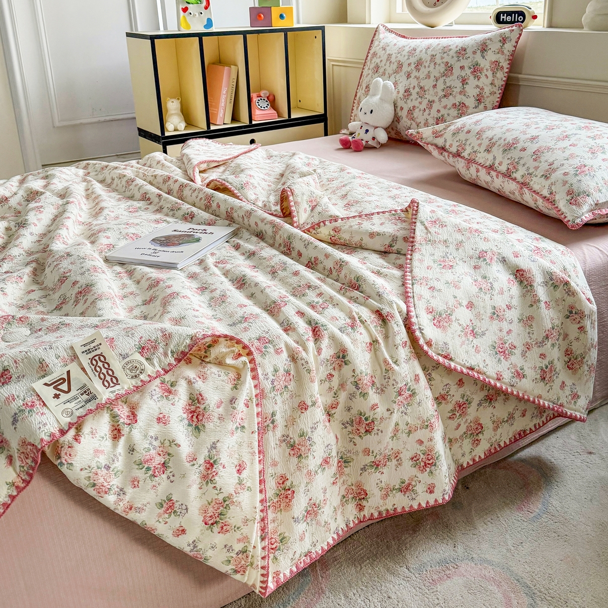 91家纺网 家纺一手货源 找家纺 星巴k家纺 2025新款春夏云感双层纱A类母婴级三角针夏被贝壳边夏凉被贝壳绣【可提供买家秀】贝壳绣-星眠云野