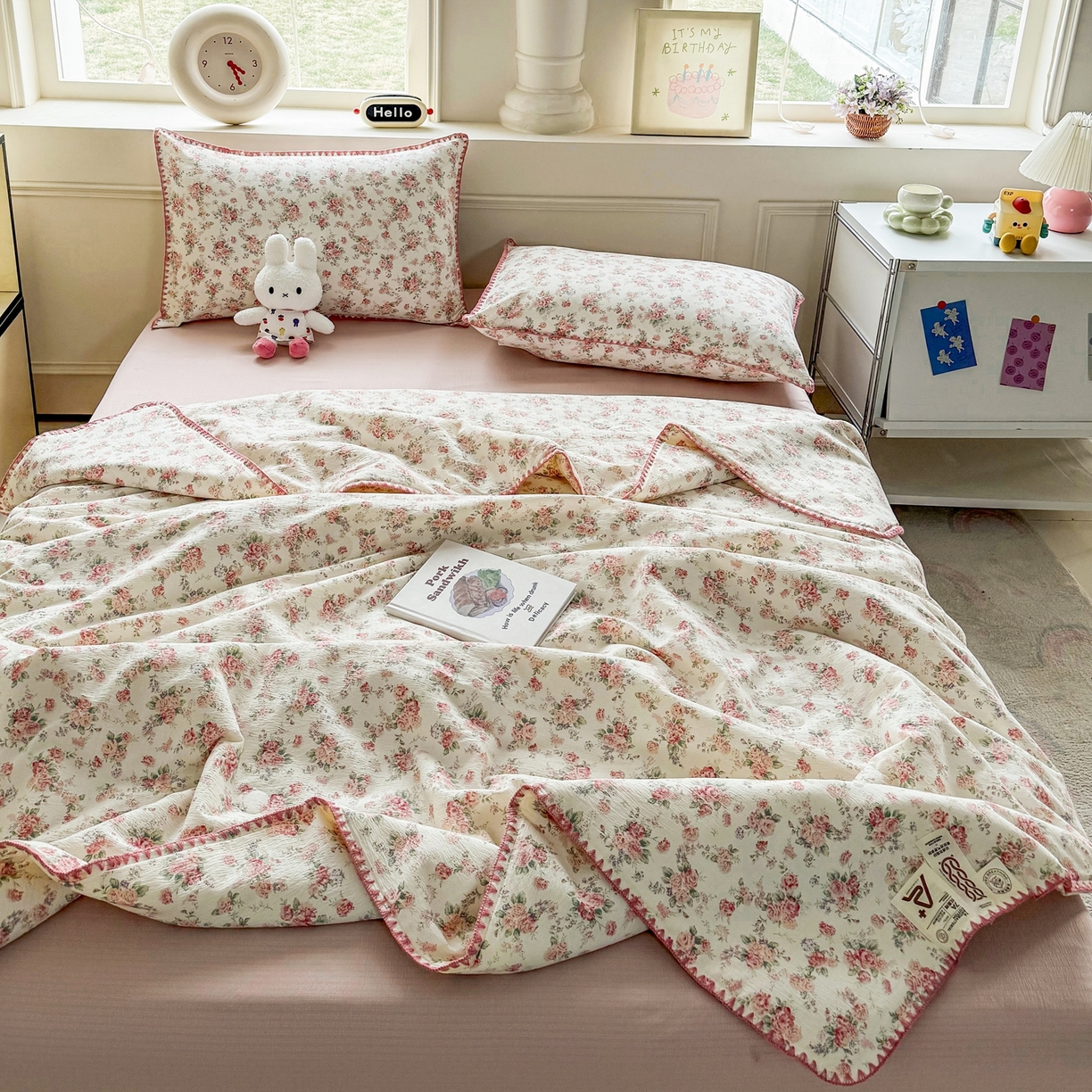 91家纺网 家纺一手货源 找家纺 星巴k家纺 2025新款春夏云感双层纱A类母婴级三角针夏被贝壳边夏凉被贝壳绣【可提供买家秀】贝壳绣-星眠云野