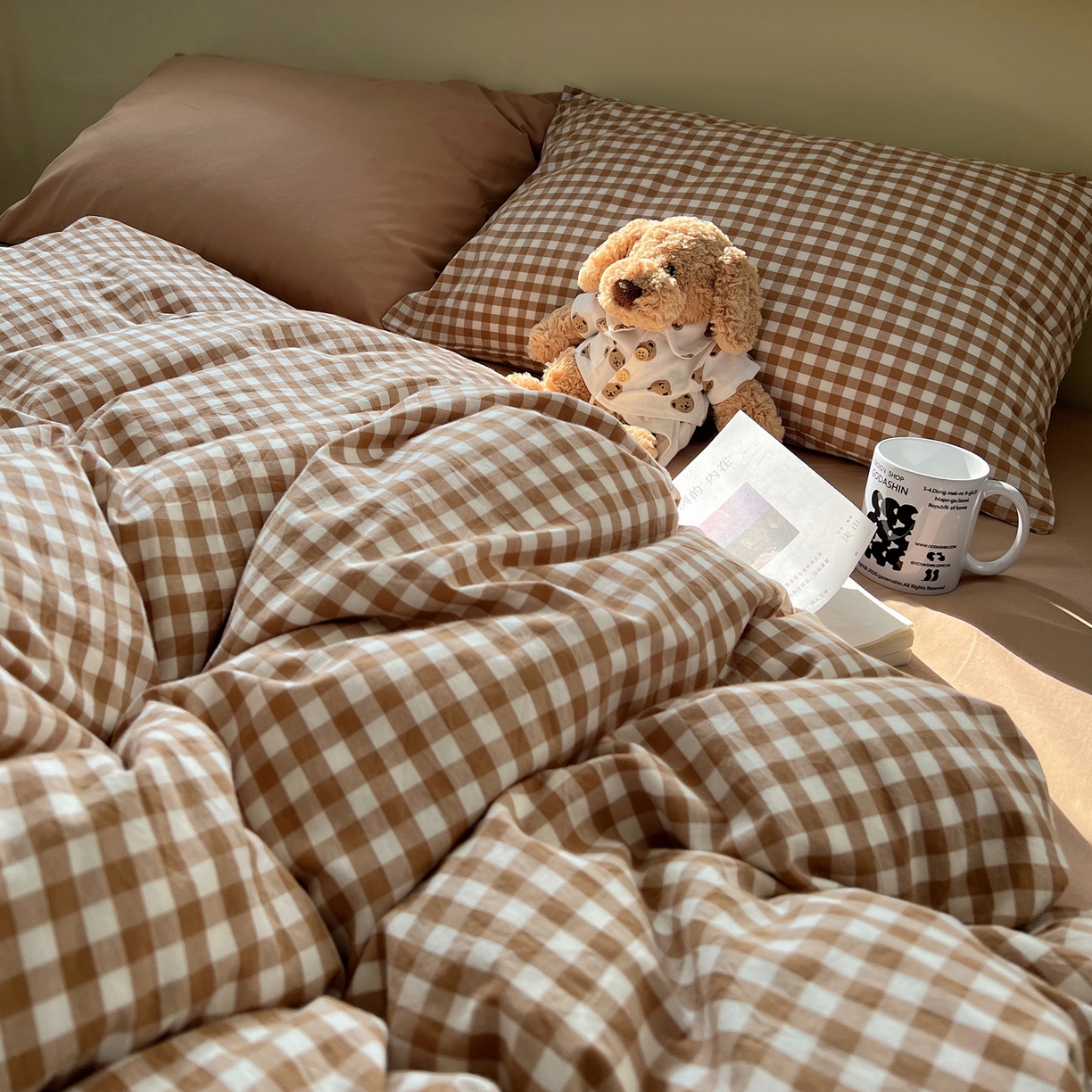 91家纺网 家纺一手货源 找家纺 悦织湾家纺 2026新款软糯加厚水洗棉条格无印宜家风混搭三件套四件套学生宿舍床上用品 混搭咖小格