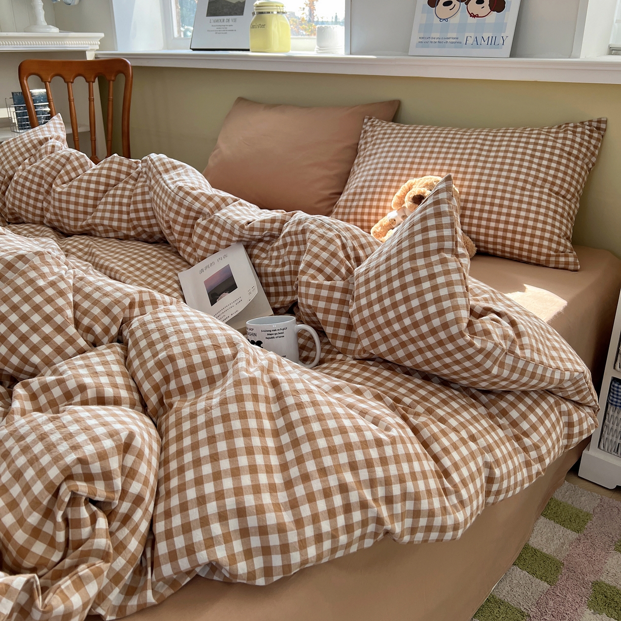 91家纺网 家纺一手货源 找家纺 悦织湾家纺 2026新款软糯加厚水洗棉条格无印宜家风混搭三件套四件套学生宿舍床上用品 混搭咖小格