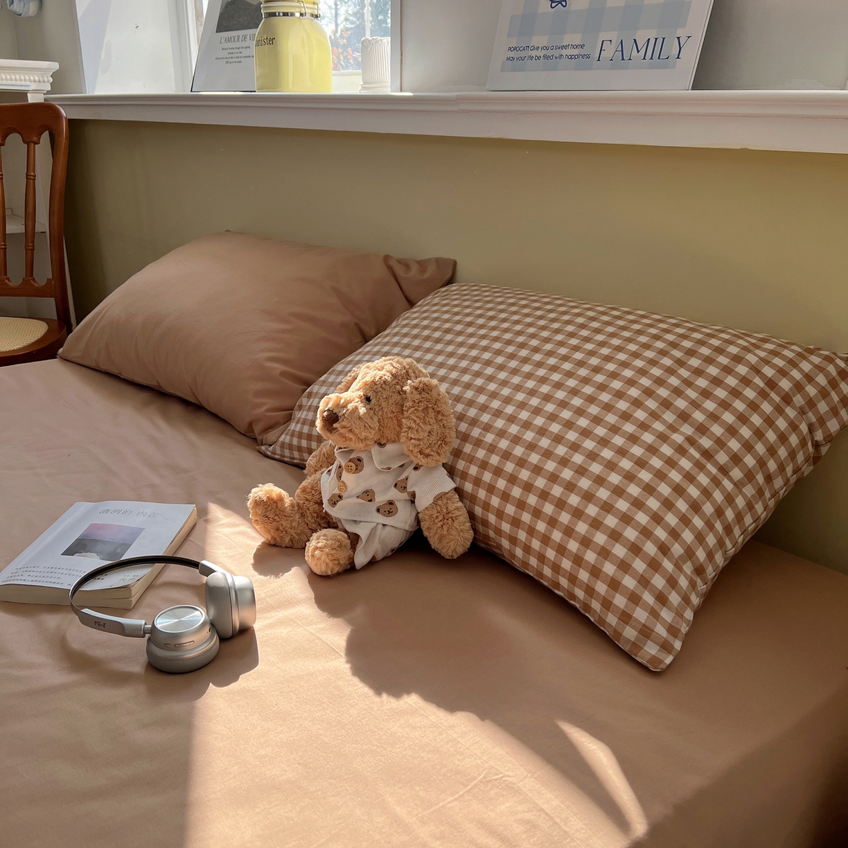 91家纺网 家纺一手货源 找家纺 悦织湾家纺 2026新款软糯加厚水洗棉条格无印宜家风混搭三件套四件套学生宿舍床上用品 混搭咖小格