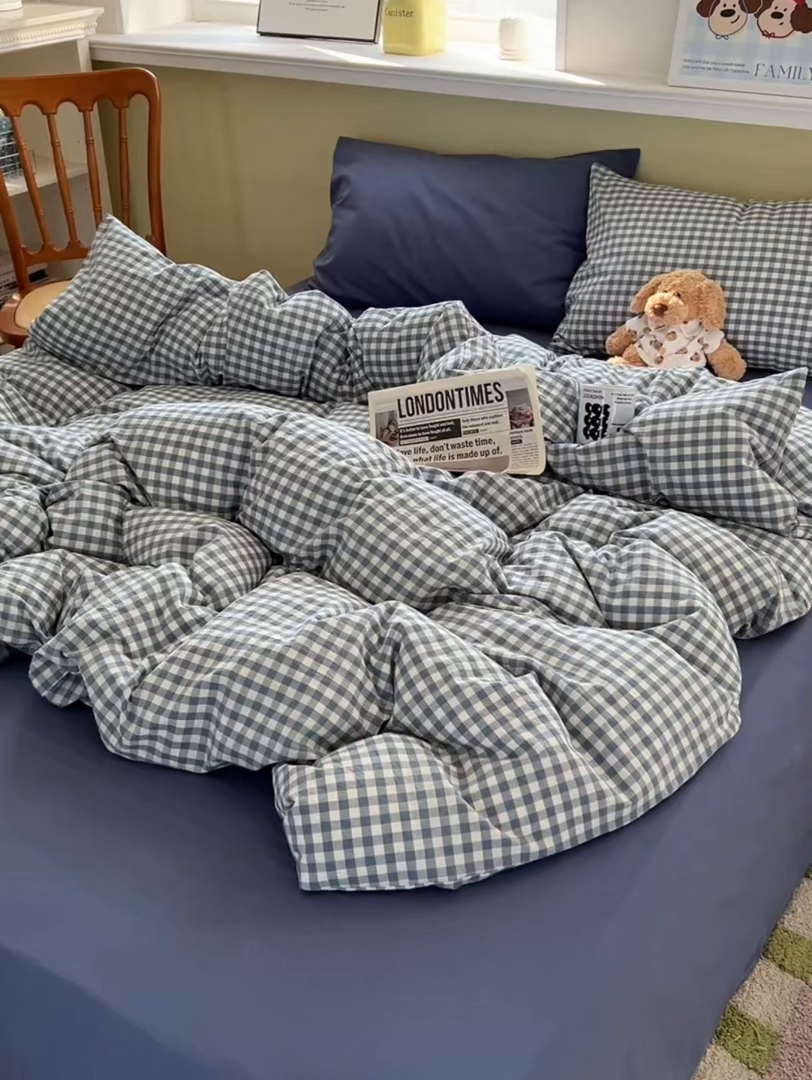 91家纺网 家纺一手货源 找家纺 悦织湾家纺 2026新款软糯加厚水洗棉条格无印宜家风混搭三件套四件套学生宿舍床上用品 混搭蓝小格