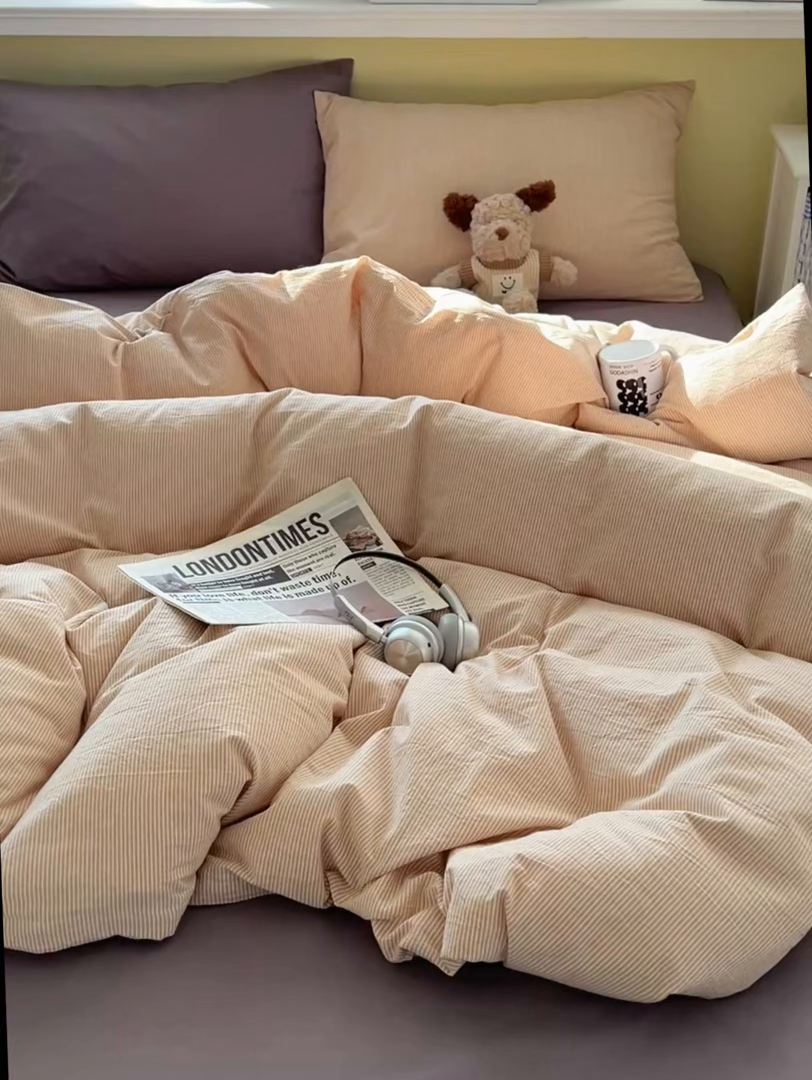 91家纺网 家纺一手货源 找家纺 悦织湾家纺 2026新款软糯加厚水洗棉条格无印宜家风混搭三件套四件套学生宿舍床上用品 混搭沙茶棕细条