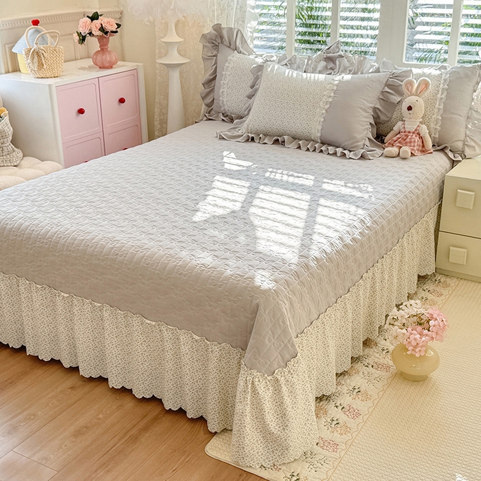 91家纺网 家纺一手货源 找家纺 苏米娜家纺SUMINA 2026春夏新款超柔云朵棉床盖款四件套-花甜梦系列 花甜梦-雅致灰