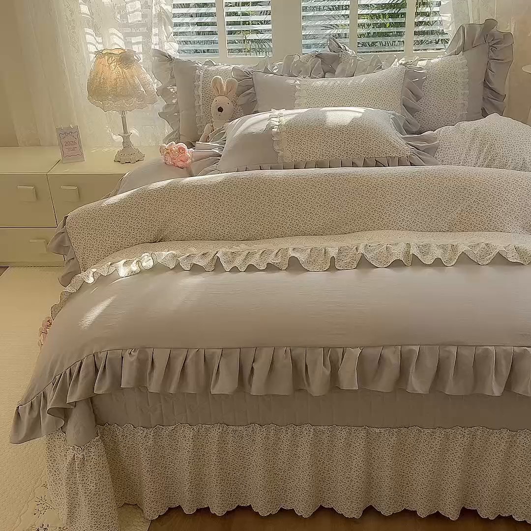 91家纺网 家纺一手货源 找家纺 苏米娜家纺SUMINA 2026春夏新款超柔云朵棉床盖款四件套-花甜梦系列 花甜梦-雅致灰