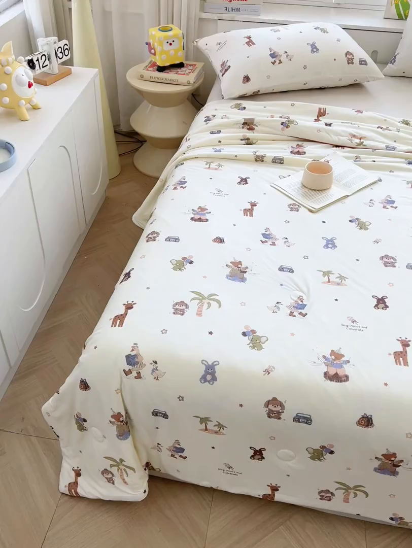 91家纺网 家纺一手货源 找家纺 优被业 2026新款A类牛奶丝针织棉软糯凉感大豆夏被空调被夏凉被(20%大豆国标包检测） 动物狂欢