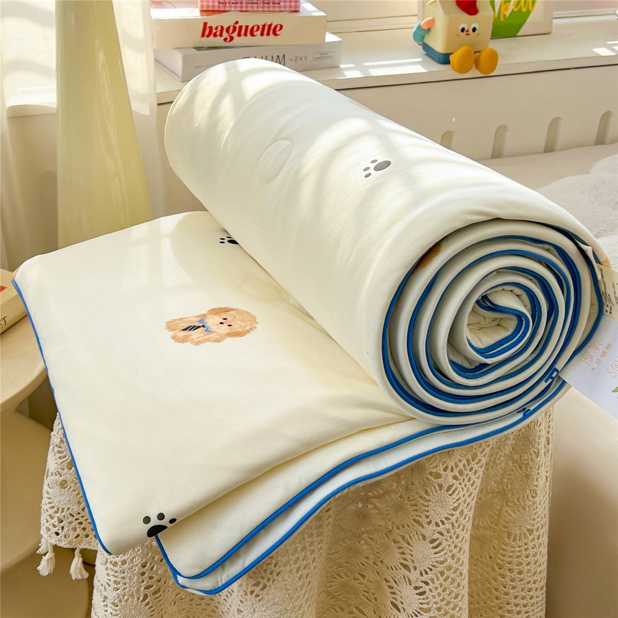 91家纺网 家纺一手货源 找家纺 优被业 2026新款A类牛奶丝针织棉软糯凉感大豆夏被空调被夏凉被(20%大豆国标包检测） 领带小狗