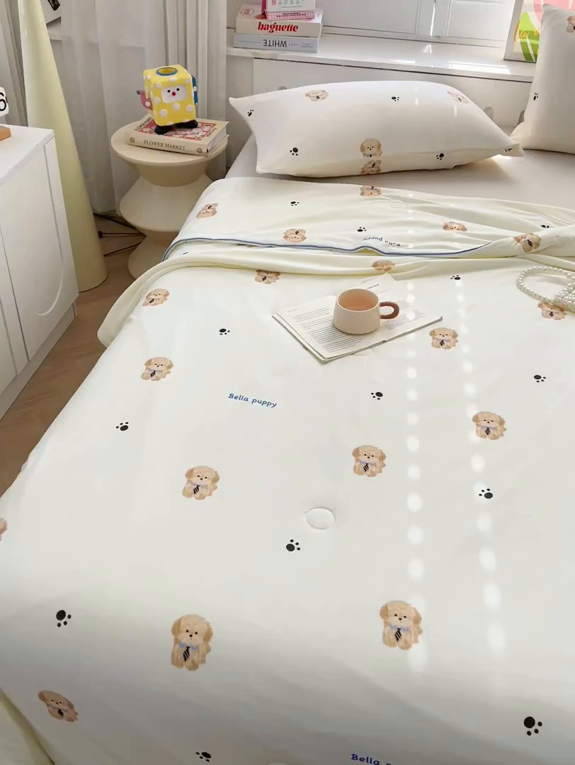 91家纺网 家纺一手货源 找家纺 优被业 2026新款A类牛奶丝针织棉软糯凉感大豆夏被空调被夏凉被(20%大豆国标包检测） 领带小狗