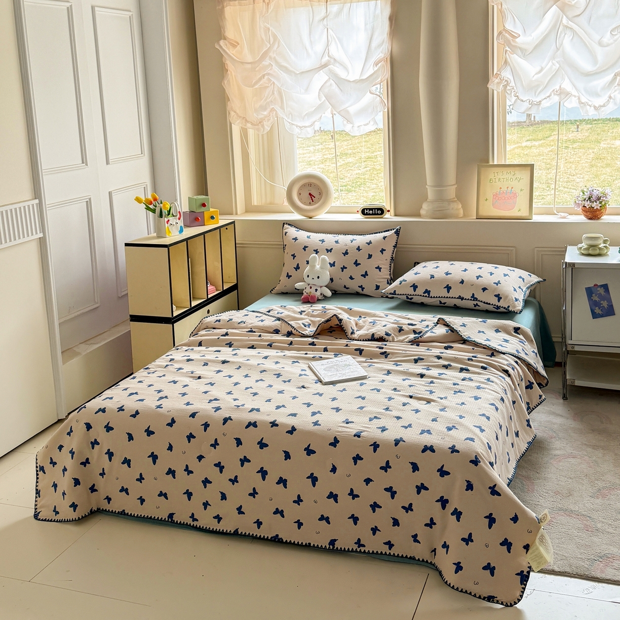 91家纺网 家纺一手货源 找家纺 2026新款春夏云感双层纱母婴级三角针夏被贝壳边夏凉被贝壳绣 蝴蝶剪影