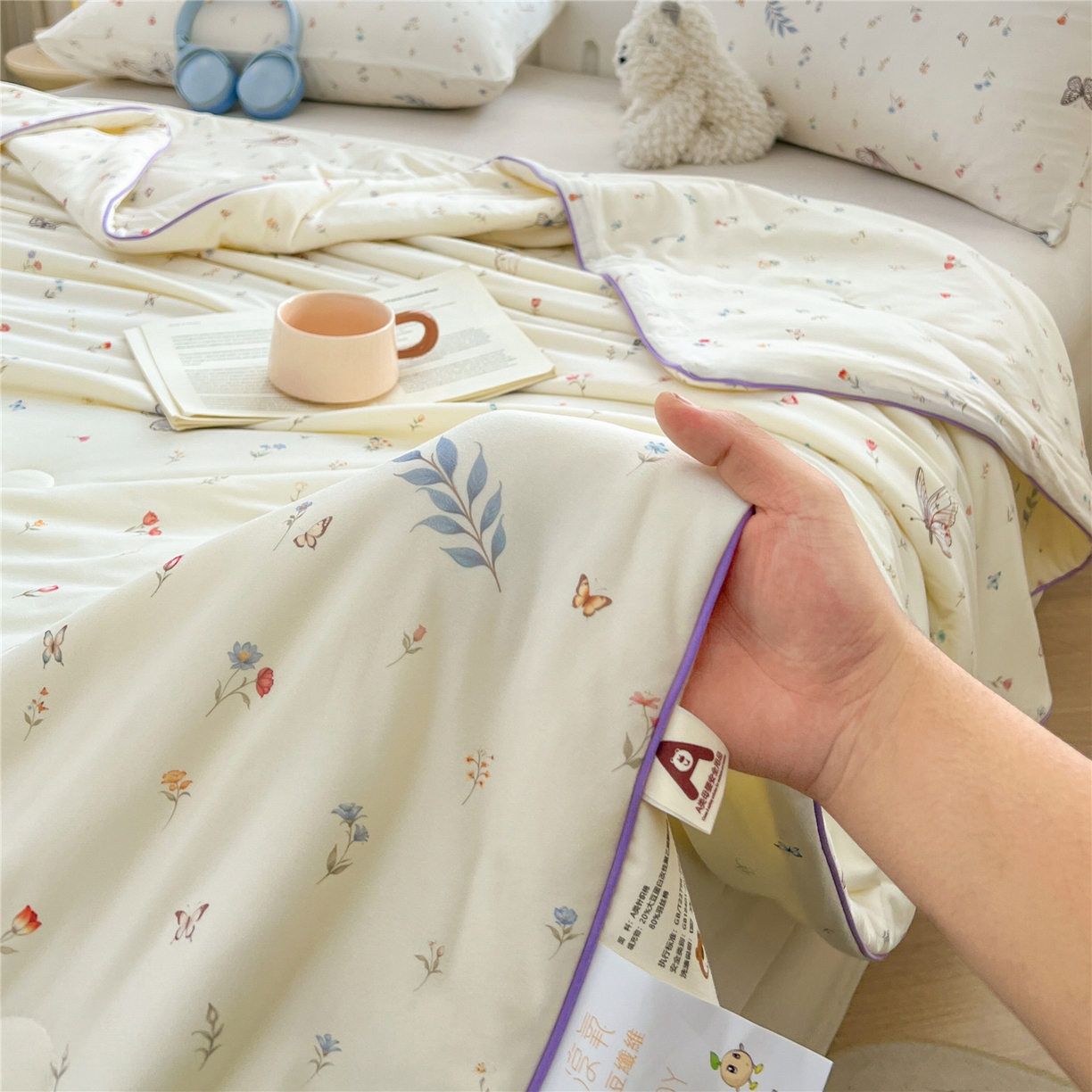 91家纺网 家纺一手货源 找家纺 优被业 2026新款A类牛奶丝针织棉软糯凉感大豆夏被空调被夏凉被(20%大豆国标包检测） 梦蝶