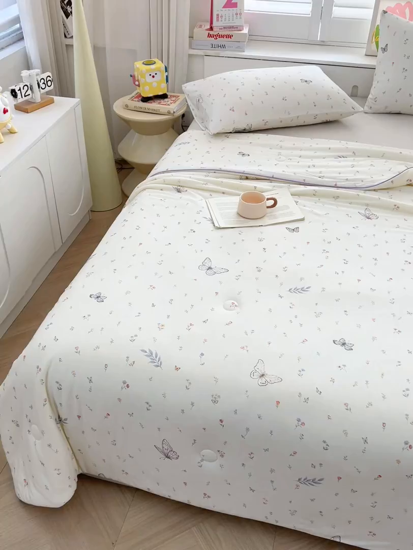 91家纺网 家纺一手货源 找家纺 优被业 2026新款A类牛奶丝针织棉软糯凉感大豆夏被空调被夏凉被(20%大豆国标包检测） 梦蝶