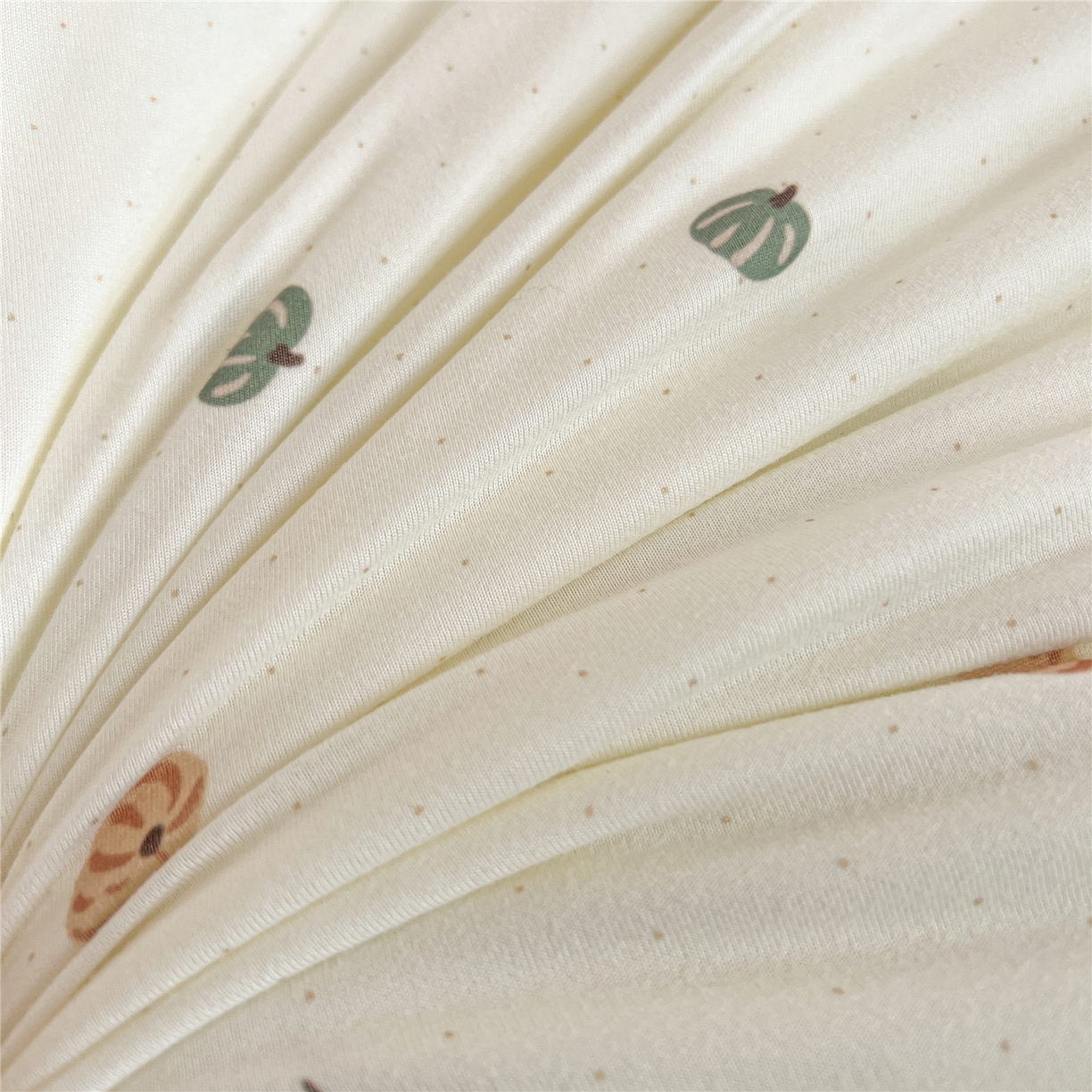 91家纺网 家纺一手货源 找家纺 优被业 2026新款A类牛奶丝针织棉软糯凉感大豆夏被空调被夏凉被(20%大豆国标包检测） 南瓜小熊