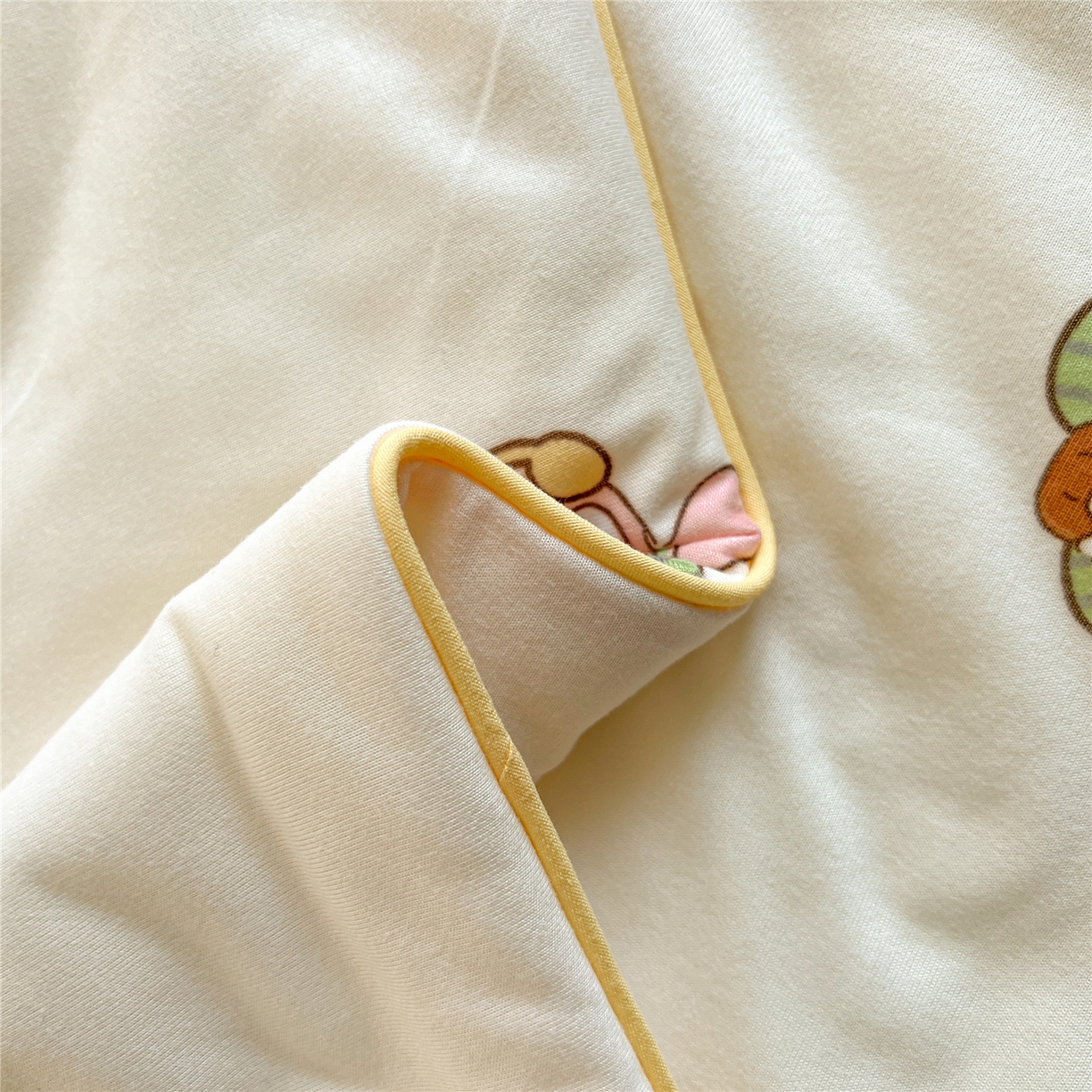 91家纺网 家纺一手货源 找家纺 优被业 2026新款A类牛奶丝针织棉软糯凉感大豆夏被空调被夏凉被(20%大豆国标包检测） 泡芙海绵