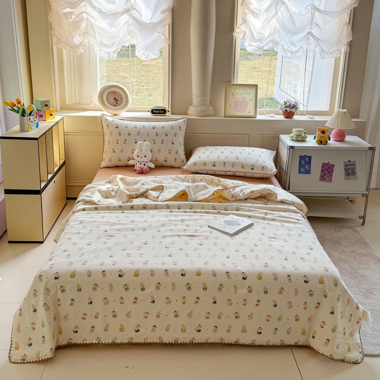 91家纺网 家纺一手货源 找家纺 2026新款春夏云感双层纱母婴级三角针夏被贝壳边夏凉被贝壳绣 兔子集合