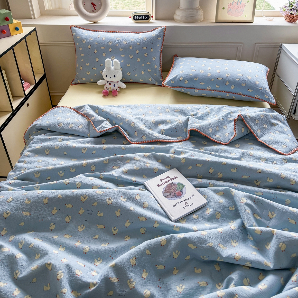 91家纺网 家纺一手货源 找家纺 2026新款春夏云感双层纱母婴级三角针夏被贝壳边夏凉被贝壳绣 项天歌