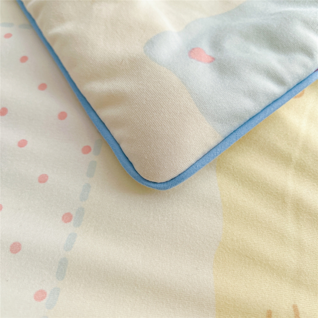 91家纺网 家纺一手货源 找家纺 优被业 2026新款A类牛奶丝针织棉软糯凉感大豆夏被空调被夏凉被(20%大豆国标包检测） 拼拼乐