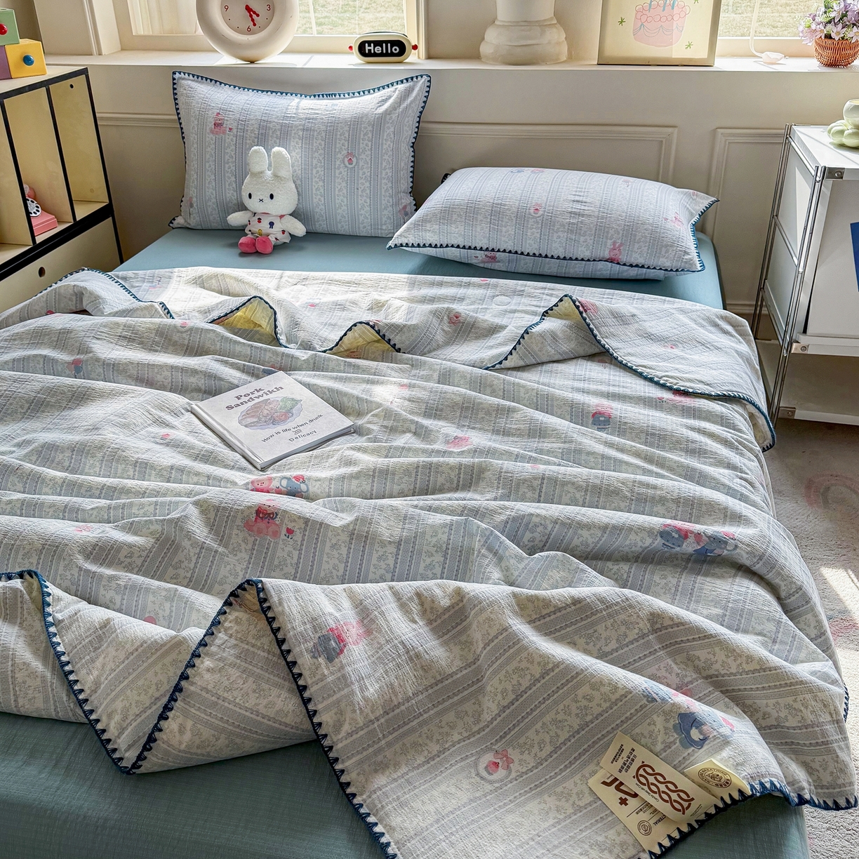 91家纺网 家纺一手货源 找家纺 2026新款春夏云感双层纱母婴级三角针夏被贝壳边夏凉被贝壳绣 小象宝宝