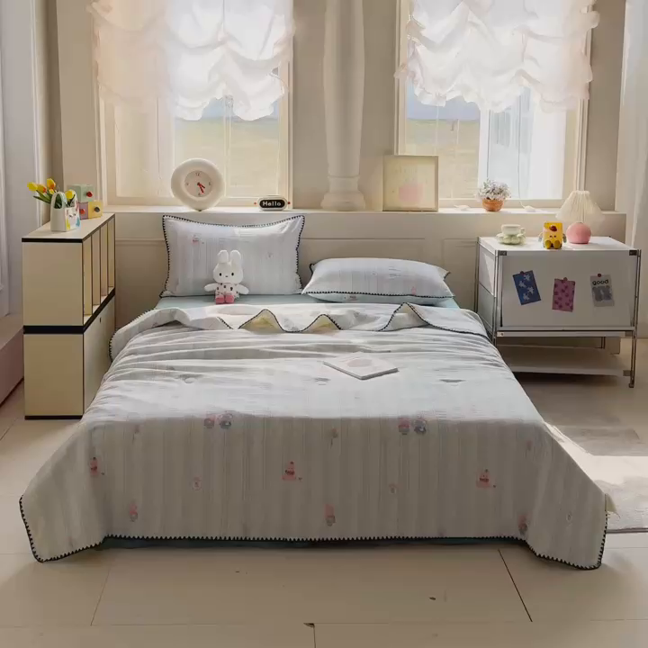 91家纺网 家纺一手货源 找家纺 2026新款春夏云感双层纱母婴级三角针夏被贝壳边夏凉被贝壳绣 小象宝宝