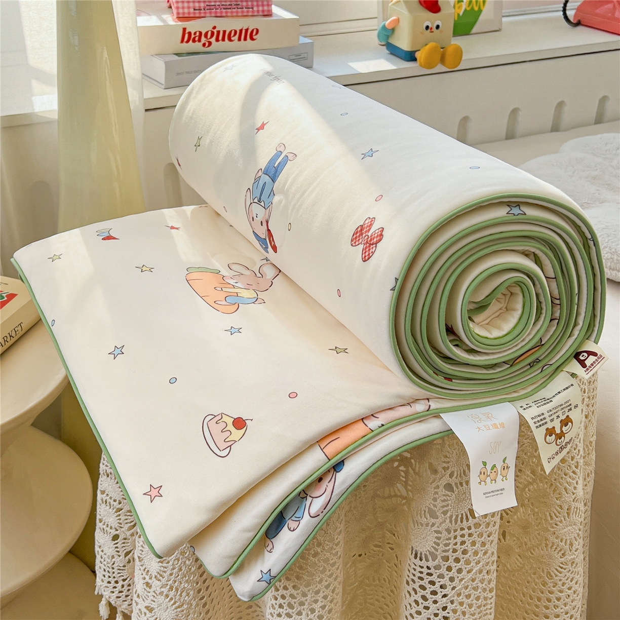 91家纺网 家纺一手货源 找家纺 优被业 2026新款A类牛奶丝针织棉软糯凉感大豆夏被空调被夏凉被(20%大豆国标包检测） 奇境庄园