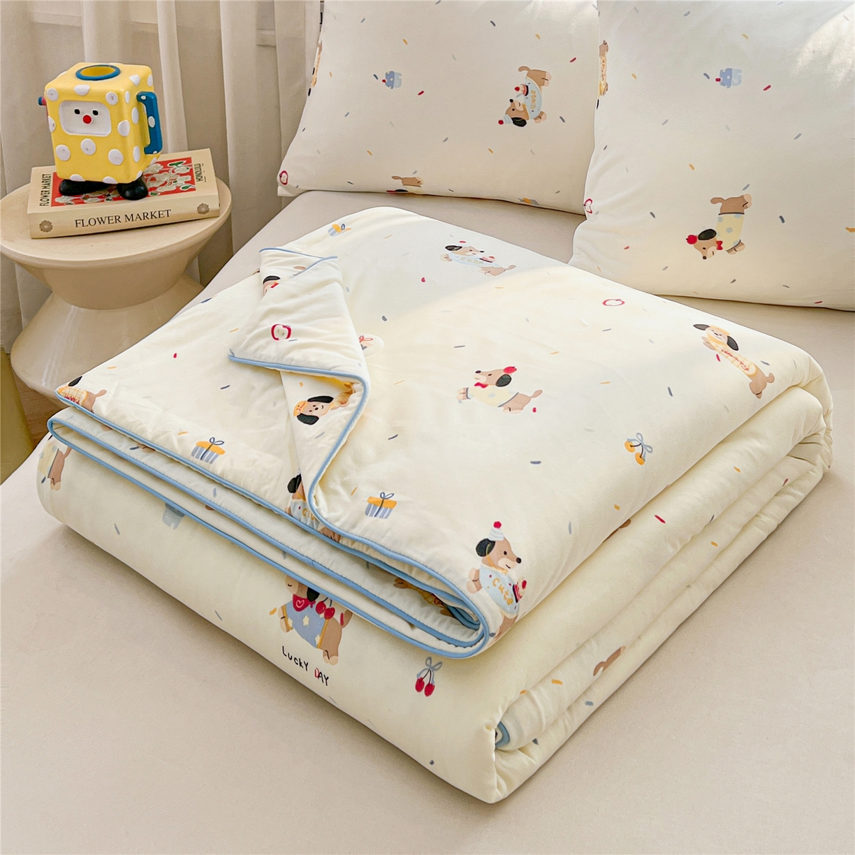 91家纺网 家纺一手货源 找家纺 优被业 2026新款A类牛奶丝针织棉软糯凉感大豆夏被空调被夏凉被(20%大豆国标包检测） 俏皮狗