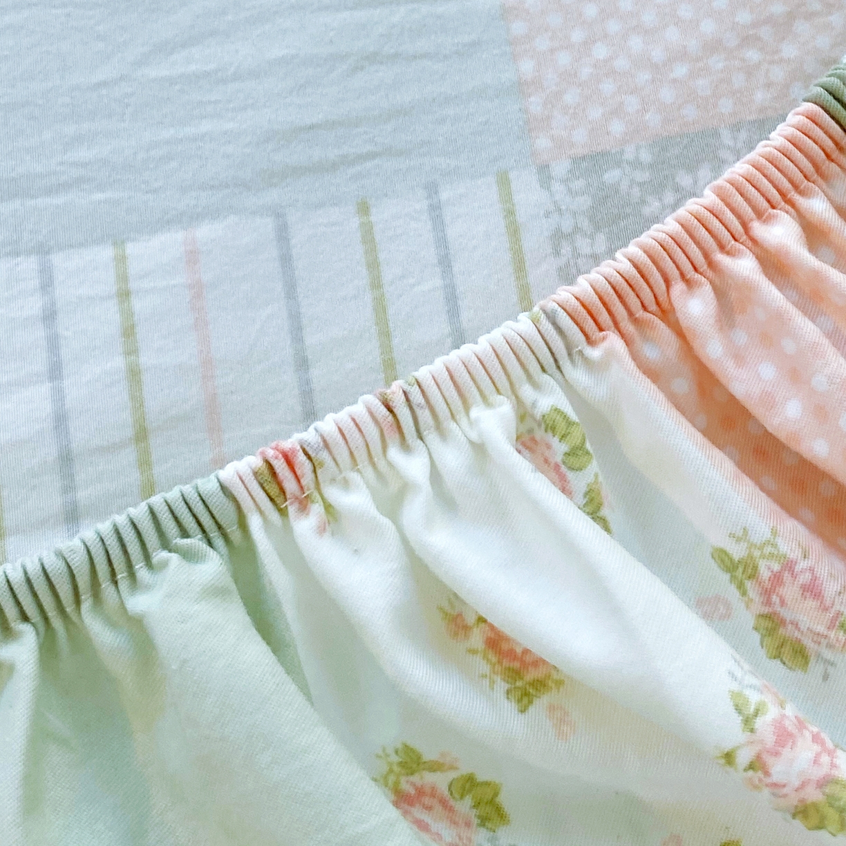 91家纺网 家纺一手货源 找家纺 悦织湾家纺 2026新款斜纹加厚水洗棉超细斜（加厚）床笠单床笠床笠单件-席梦思保护套 床笠-半亩花田