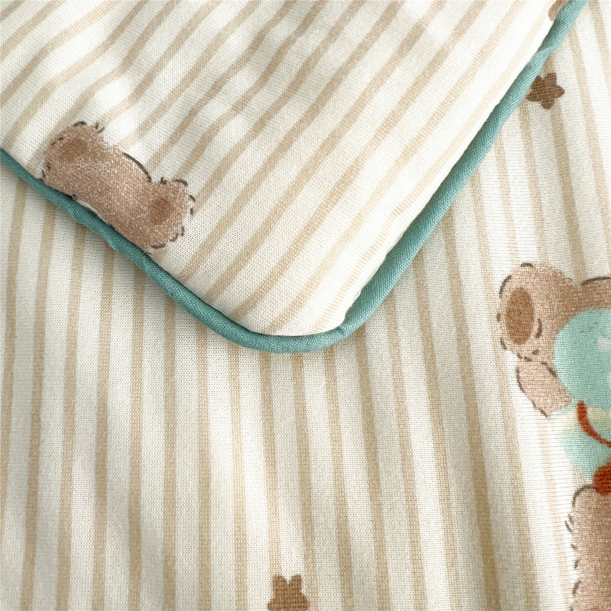 91家纺网 家纺一手货源 找家纺 优被业 2026新款A类牛奶丝针织棉软糯凉感大豆夏被空调被夏凉被(20%大豆国标包检测） 晚安熊