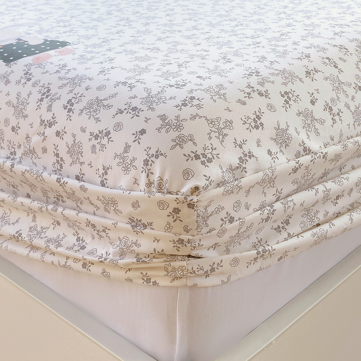 91家纺网 家纺一手货源 找家纺 悦织湾家纺 2026新款斜纹加厚水洗棉超细斜（加厚）床笠单床笠床笠单件-席梦思保护套 床笠-花园小兔